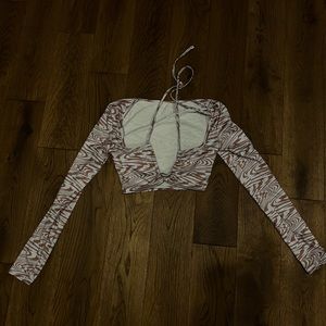 cropped top with swirl pattern and halter neck tie